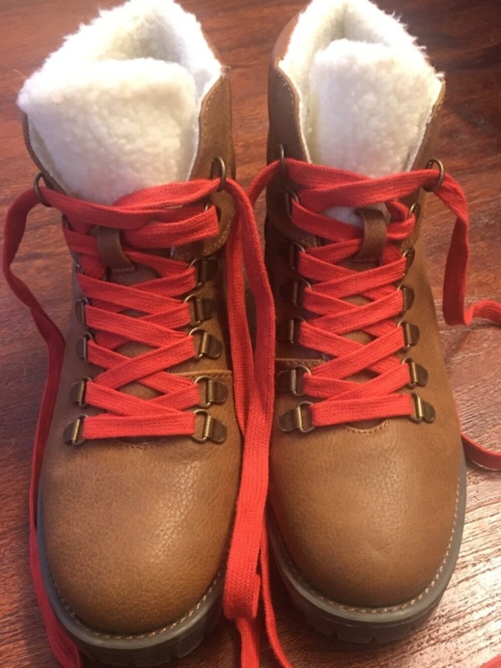 True Craft Hiking Boots size 9-1/2